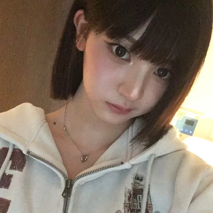 YeonJi gallery image