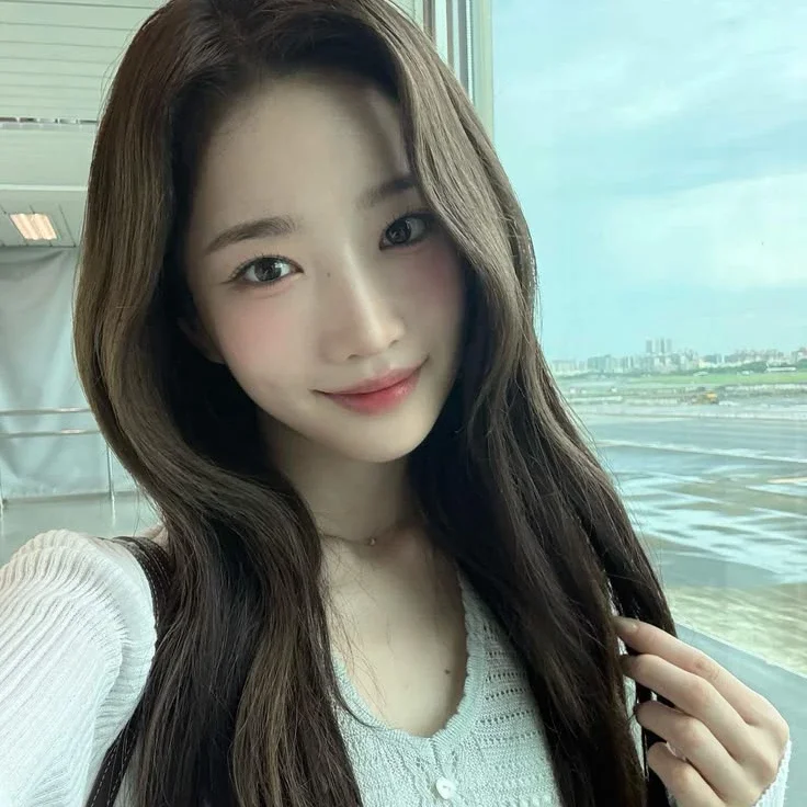 YooYeon galerijafbeelding