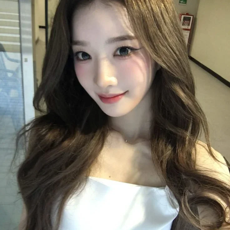 YooYeon galerijafbeelding