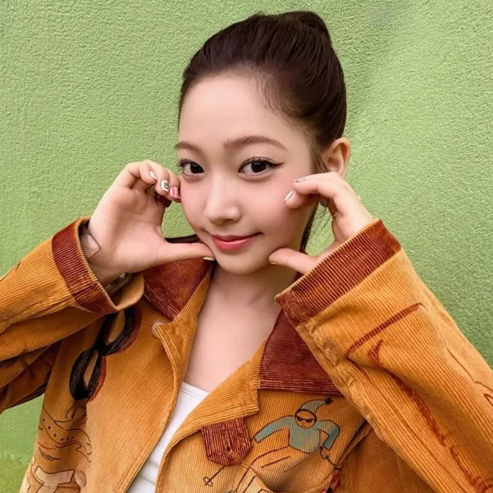 Jia gallery image