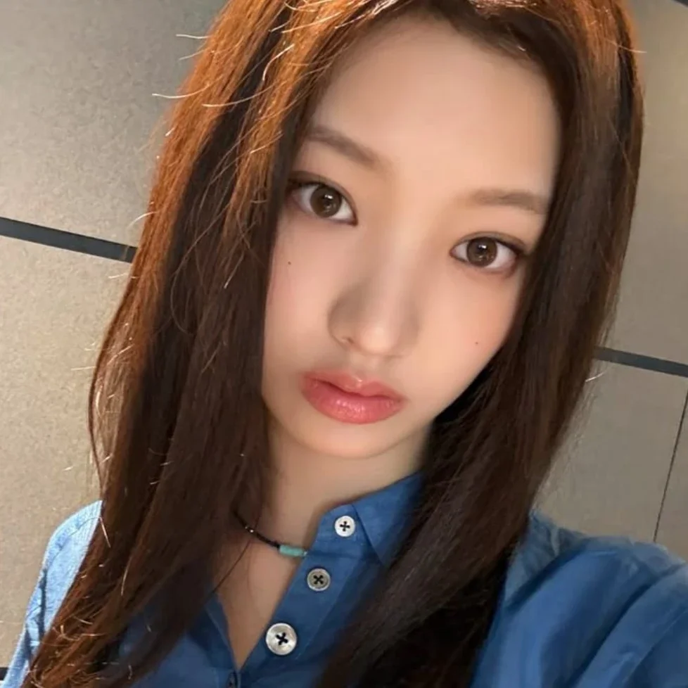 Seoyeon gallery image