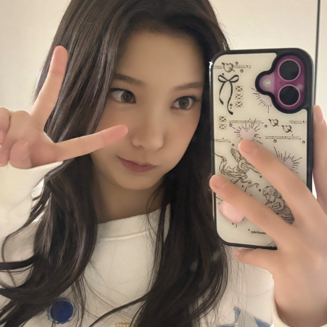 Seoyeon gallery image