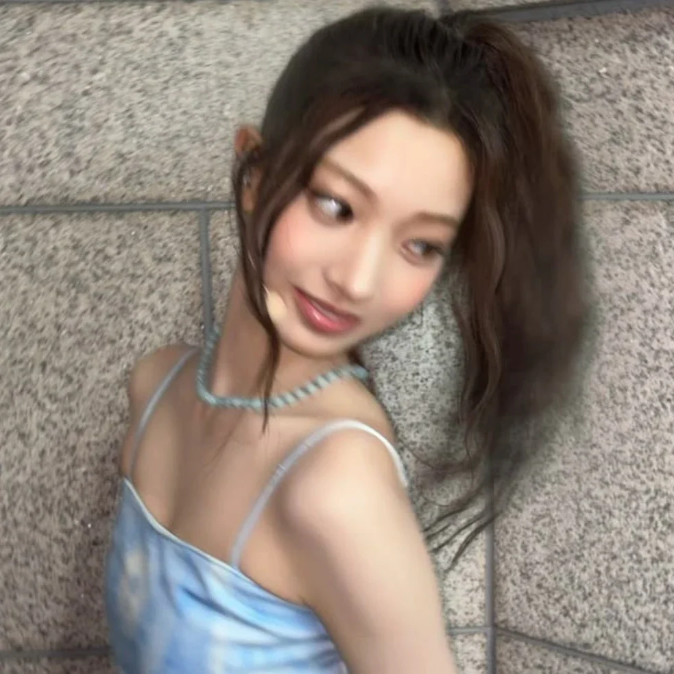 Seoyeon gallery image