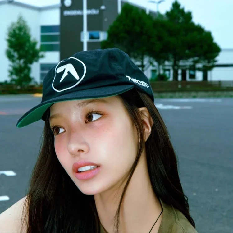Seoyeon gallery image