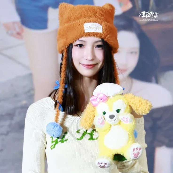 Yi Hani gallery image
