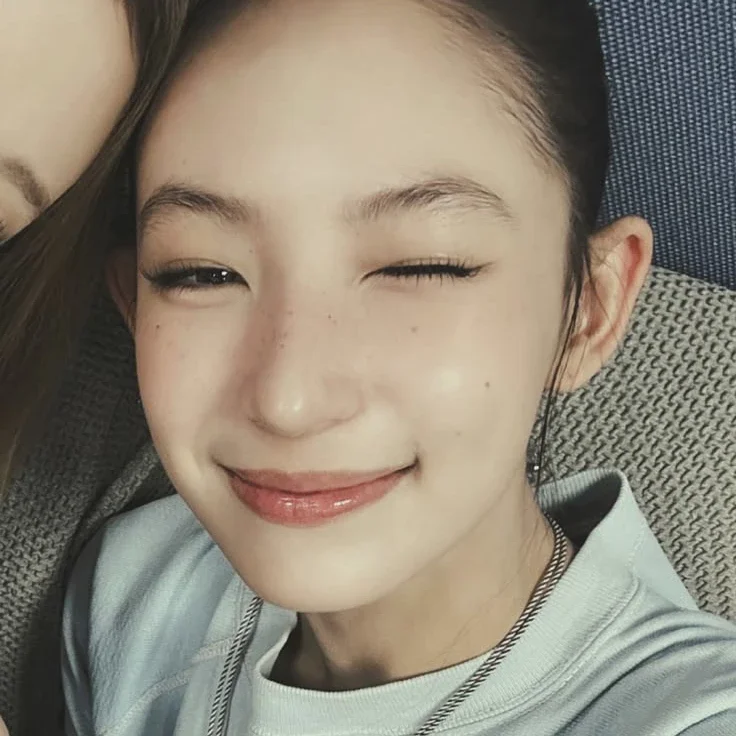 Yi Hani gallery image