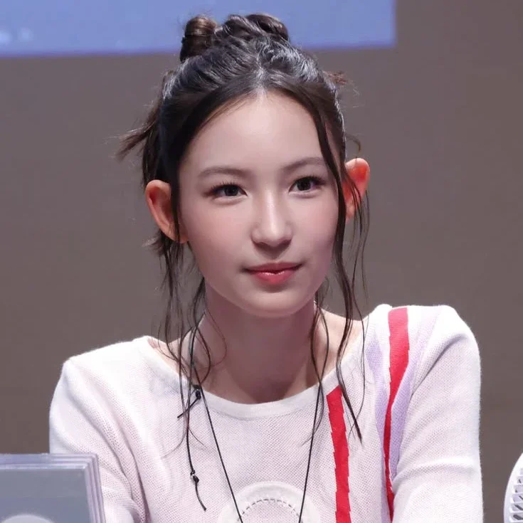 Yi Hani gallery image