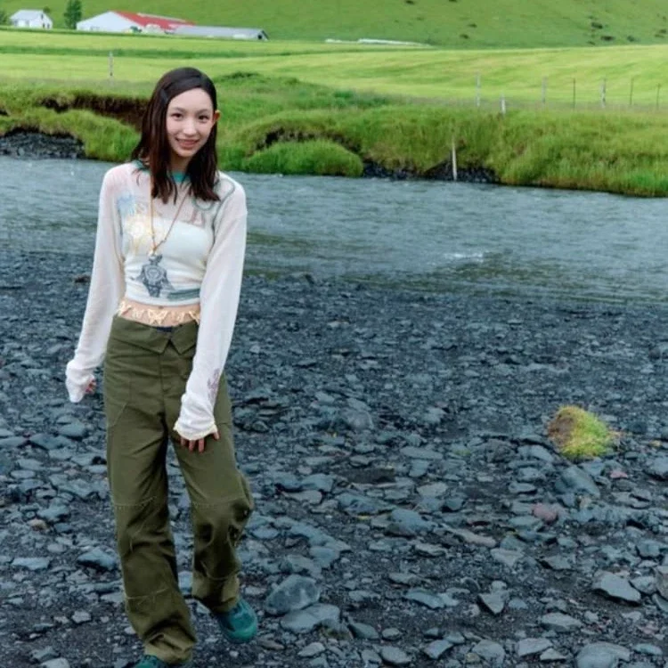 Yi Hani gallery image