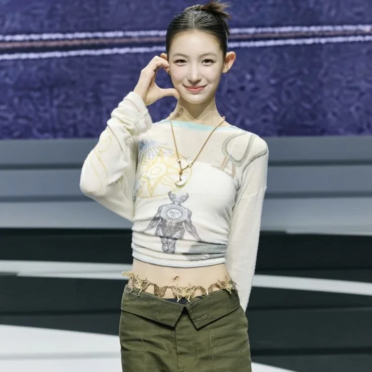 Yi Hani gallery image