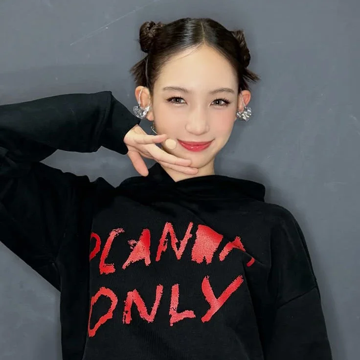 Yi Hani gallery image