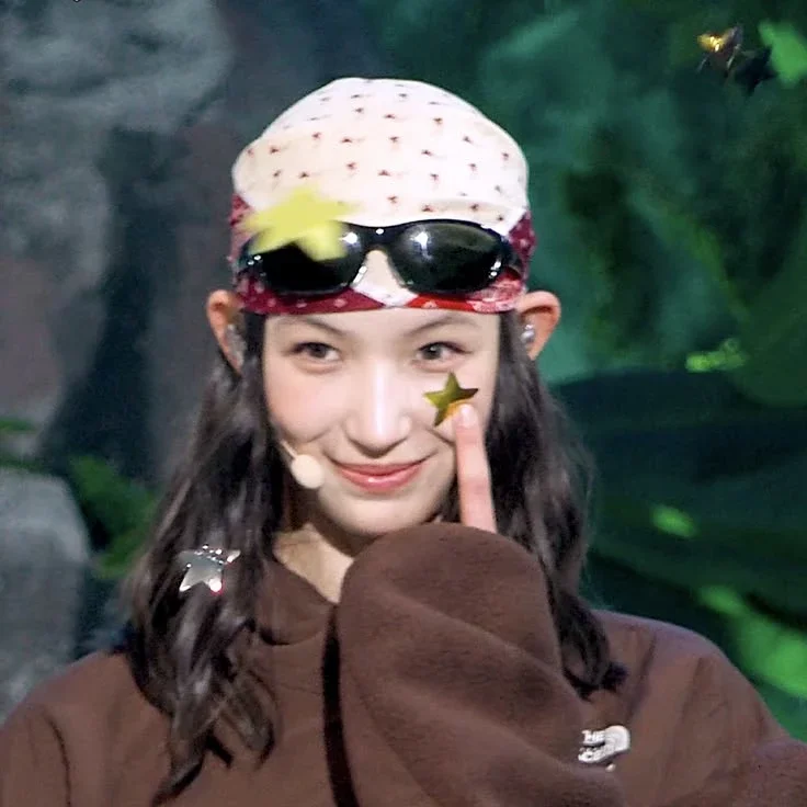 Yi Hani gallery image