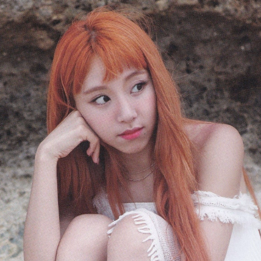 عکس گالری Chaeyoung