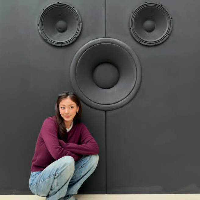 Jihyo gallery image