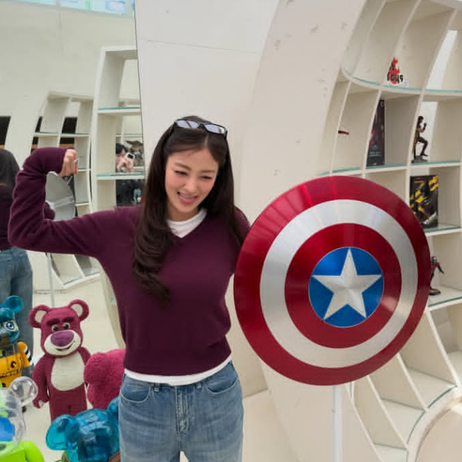 Jihyo gallery image