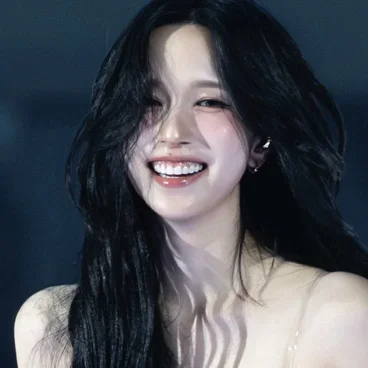 Mina 4