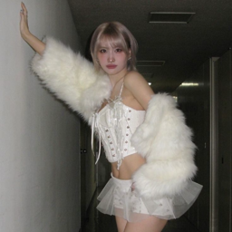 Momo 3