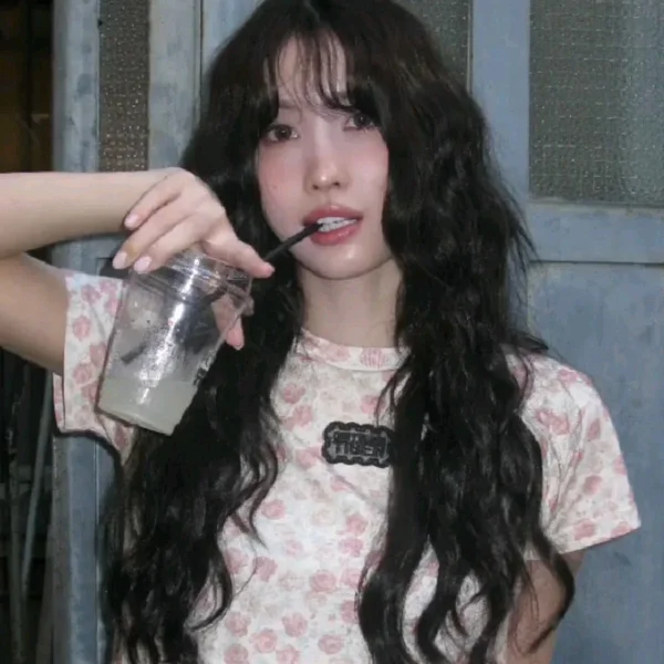 Momo 1