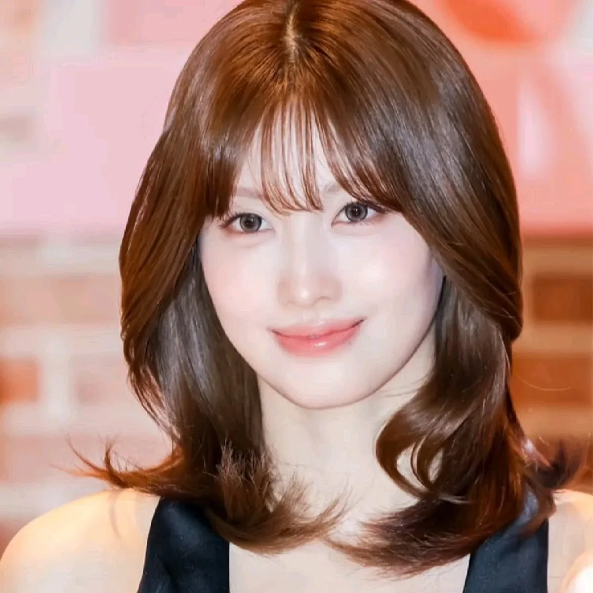 Momo gallery image