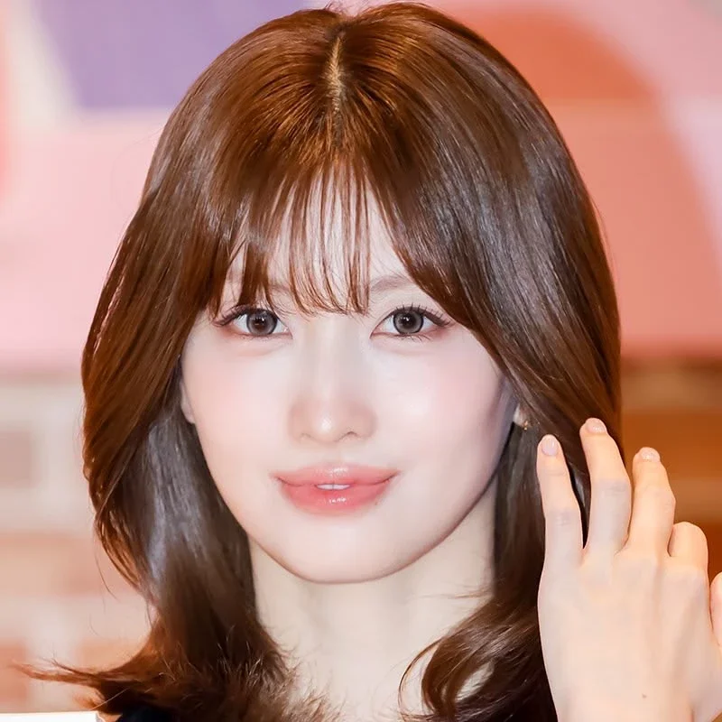 Momo gallery image