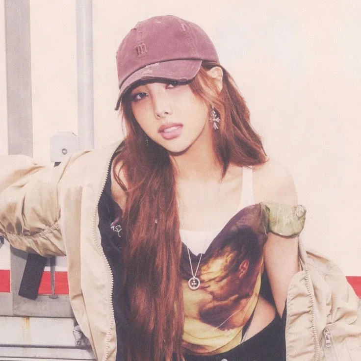 Nayeon gallery image