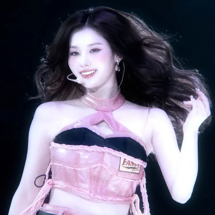 Sana gallery image