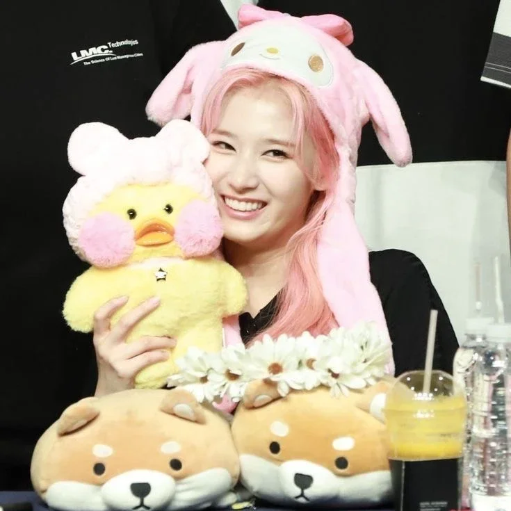 Sana gallery image