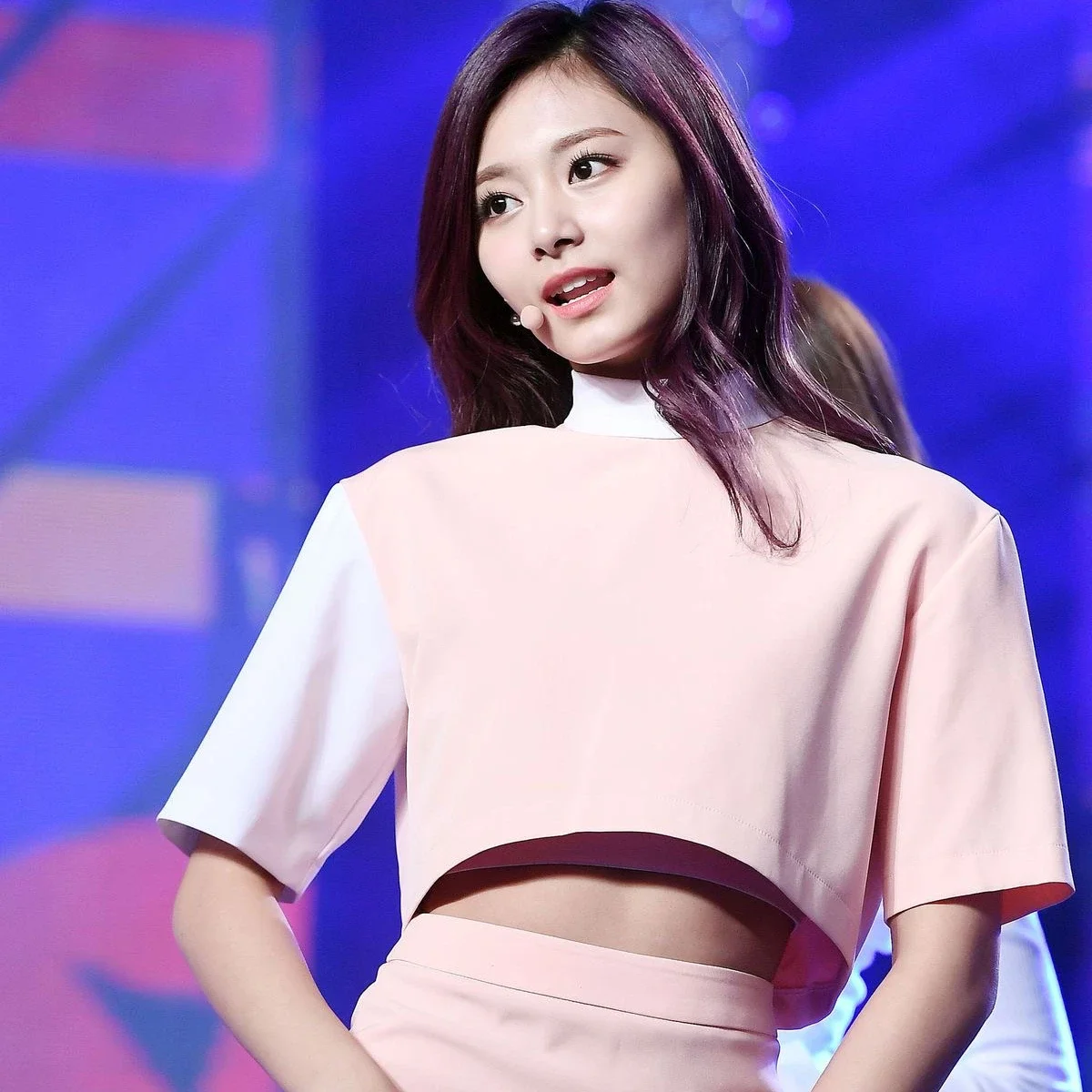 Tzuyu gallery image