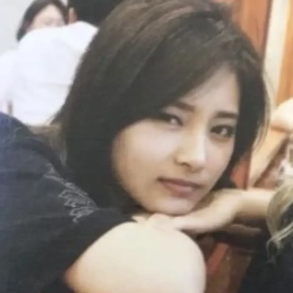 Tzuyu gallery image