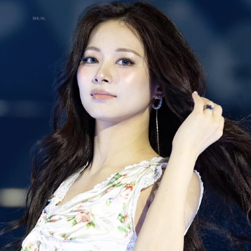 Tzuyu Galeriebild