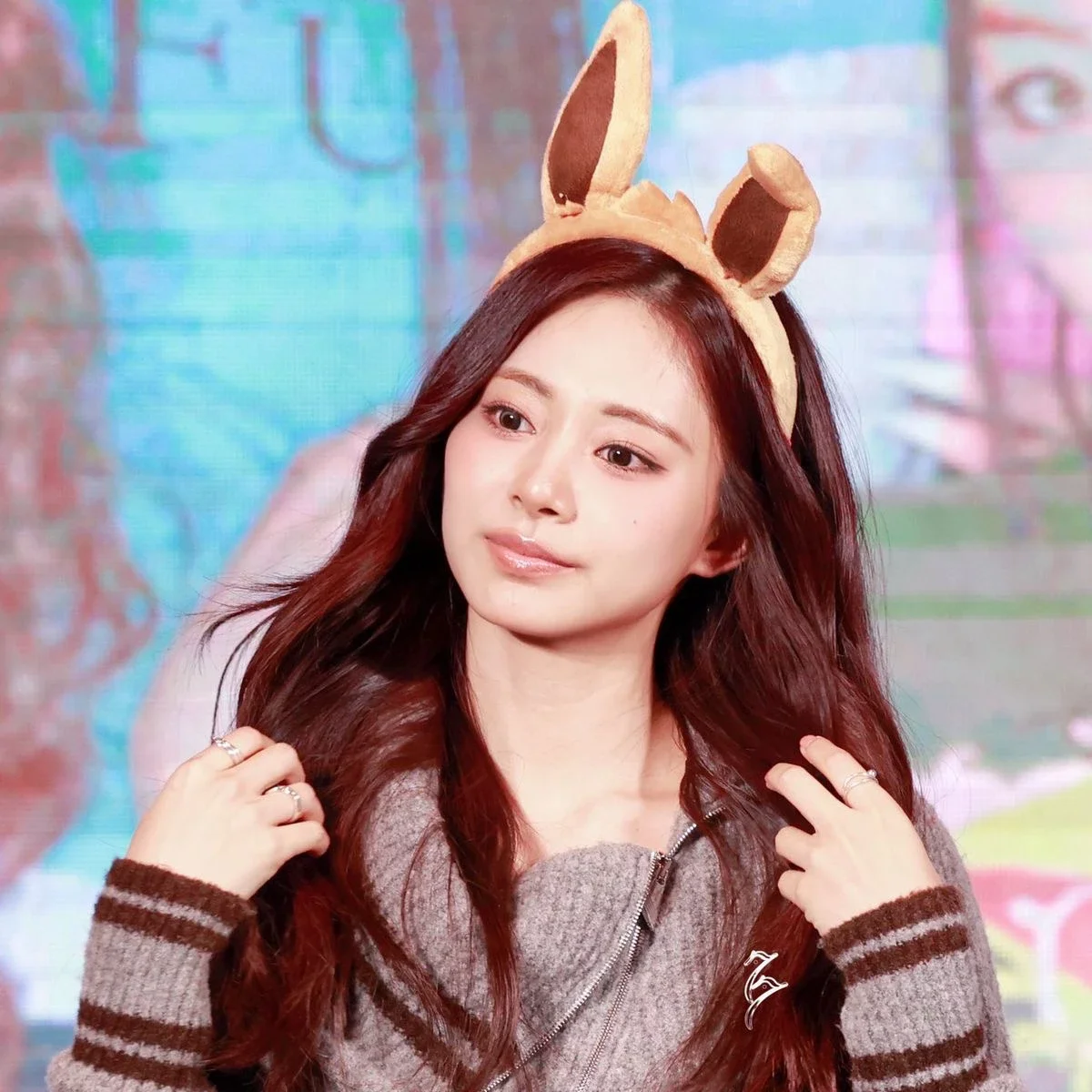 Tzuyu gallery image