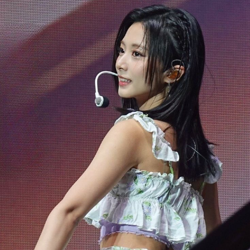 Tzuyu Galeriebild
