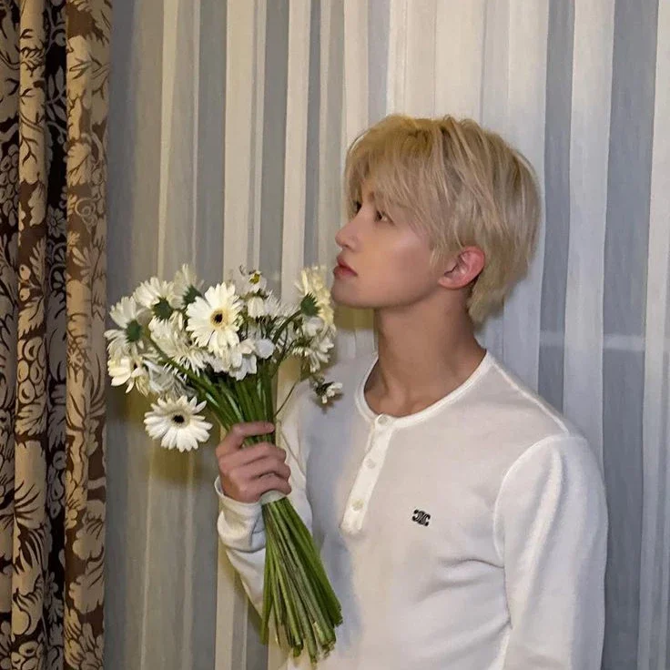 Gambar galeri Jihoon