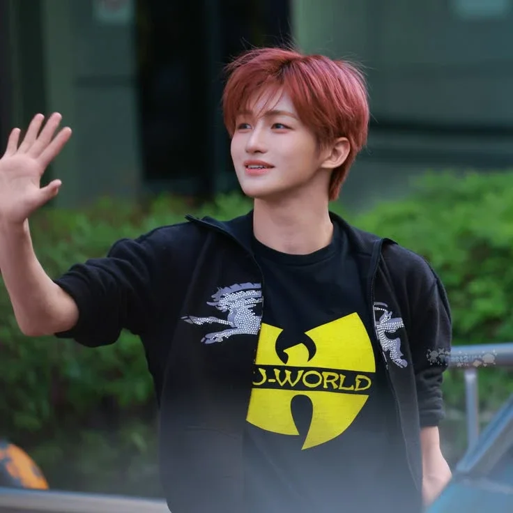 Jihoon gallery image