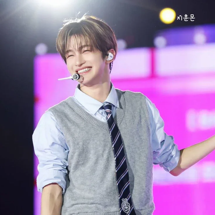 Gambar galeri Jihoon
