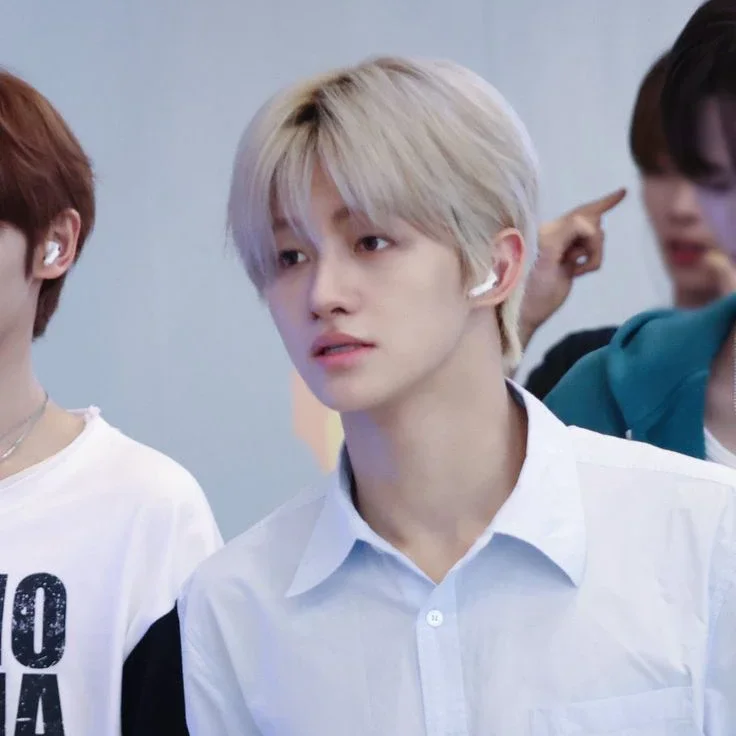 Gambar galeri Jihoon