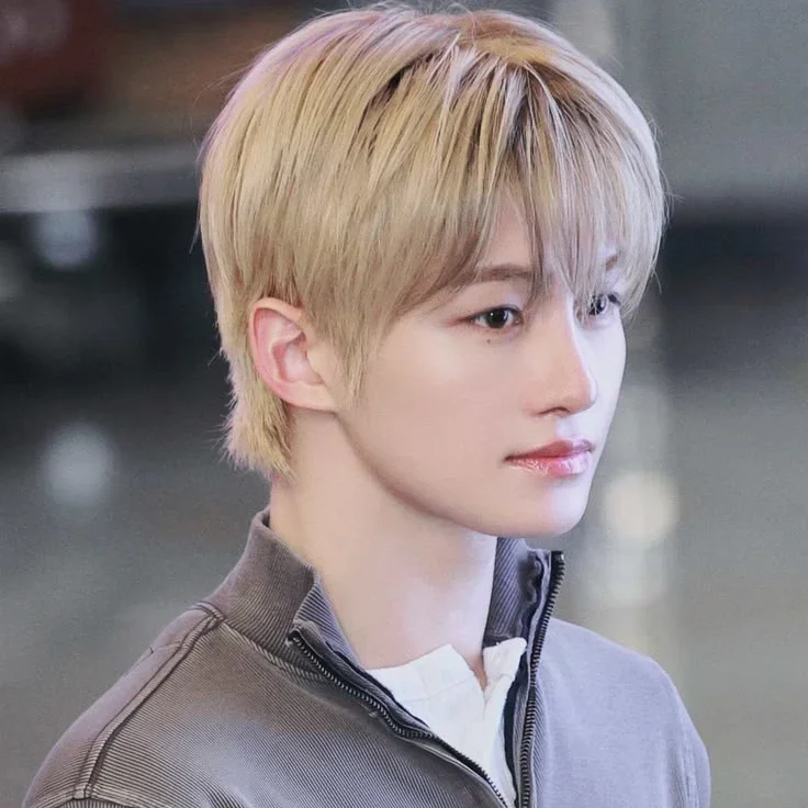 Jihoon gallery image