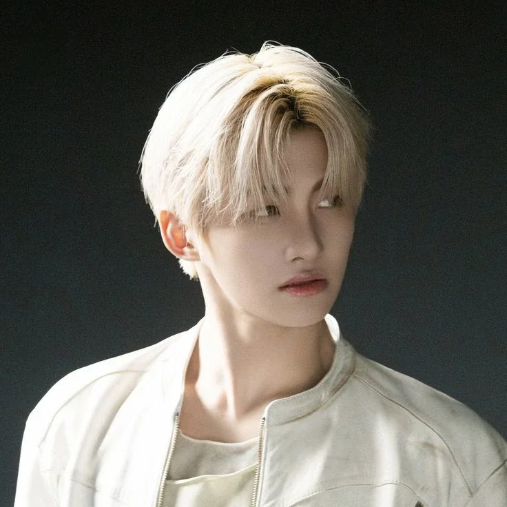 Gambar galeri Jihoon