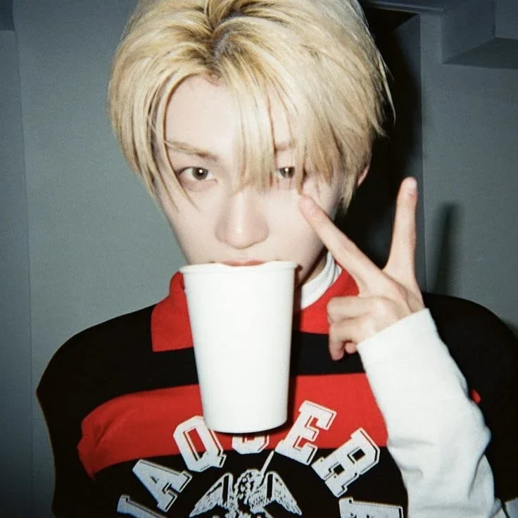 Jihoon gallery image