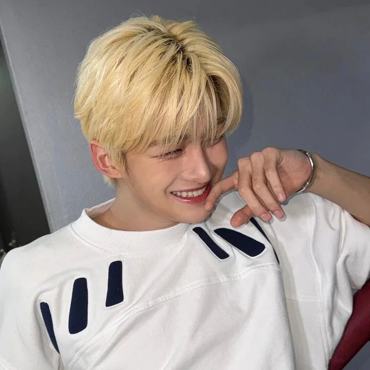 Gambar galeri Jihoon