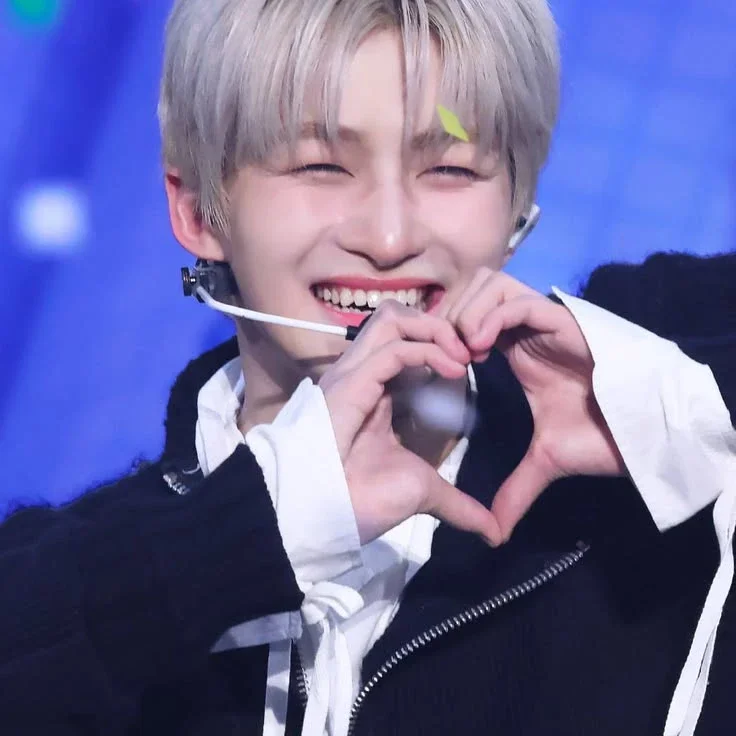 Gambar galeri Jihoon
