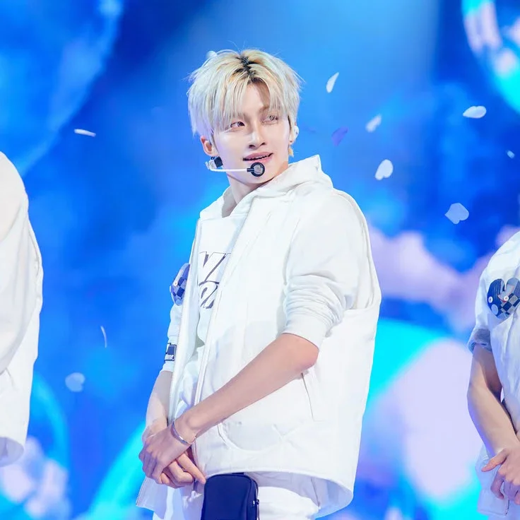 Gambar galeri Jihoon