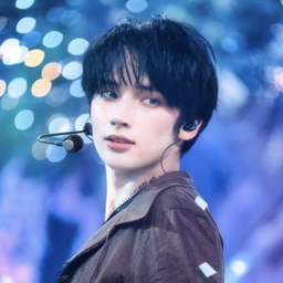 Huening Kai 3