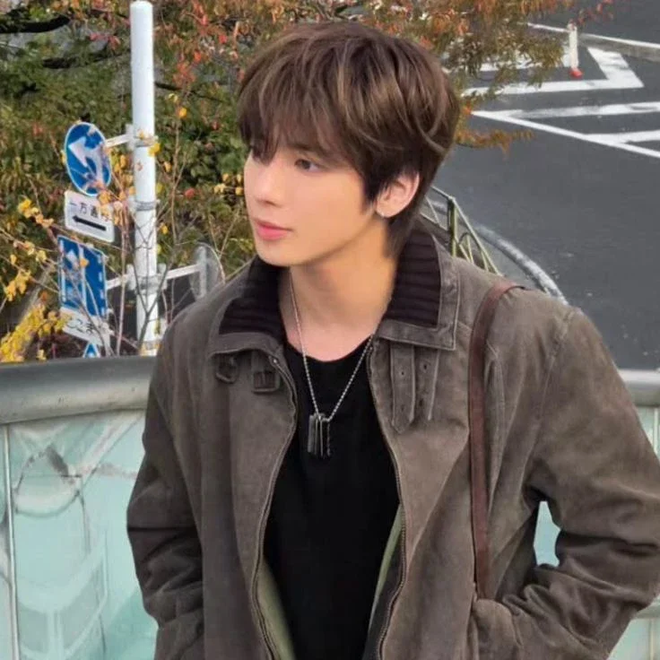 Taehyun gallery image