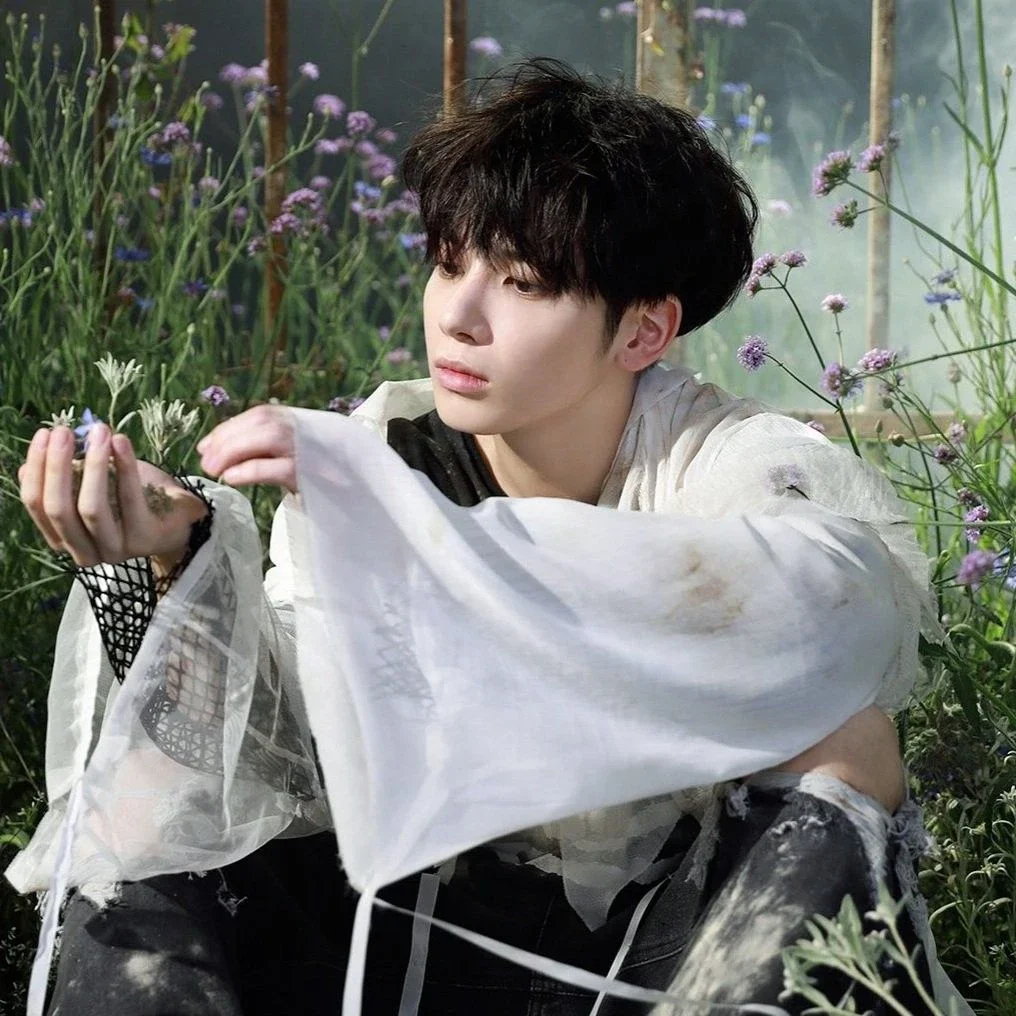 Taehyun gallery image