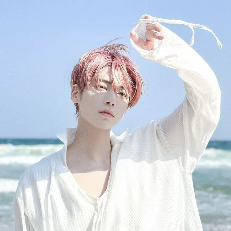 Taehyun gallery image