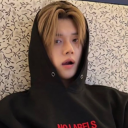 Yeonjun 4
