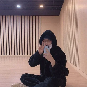 Yeonjun 4