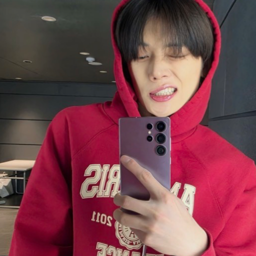 Yeonjun galeri görseli