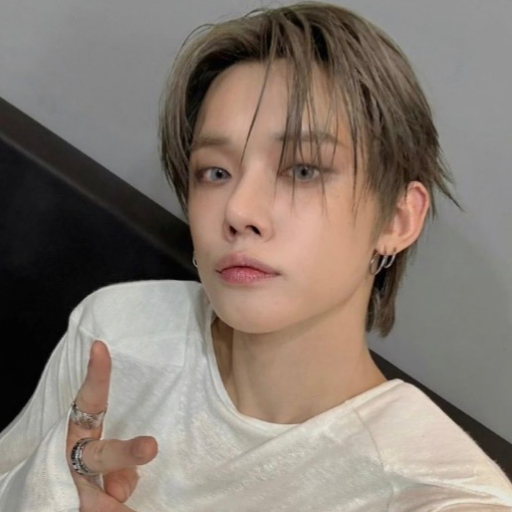 Yeonjun galeri görseli