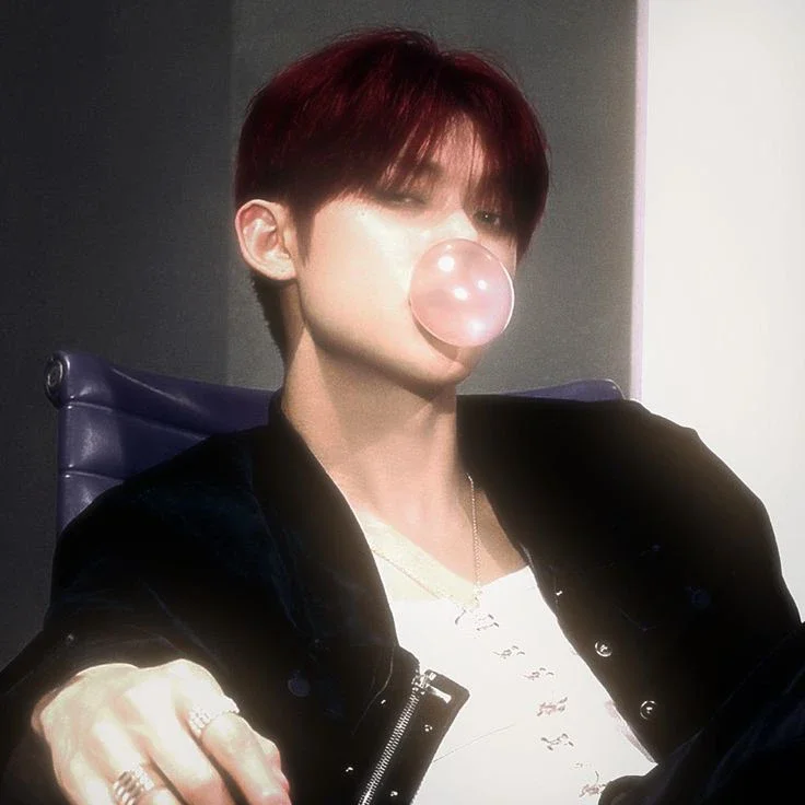 Imej galeri Yeonjun